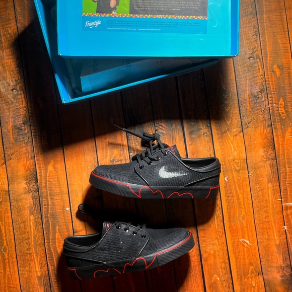 SOLD (chillwillscloset IG) - Batman Grubbs Janoski reflective doernbecher OG all - Picture 7 of 13